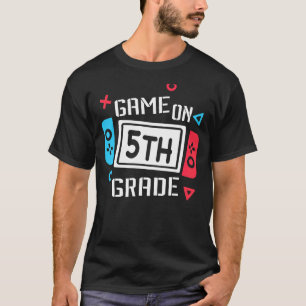 Unverriegeltes Spiel der 5. Stufe auf 5. Stufe zur T-Shirt