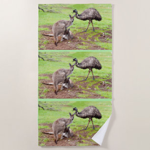 "Unwahrscheinliche Pals: The Kangaroo and Emu Frie Strandtuch