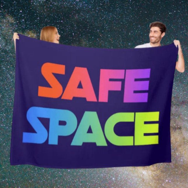 Unzerbrechlicher Stolz: Safe Space Blanket Fleecedecke (Von Creator hochgeladen)