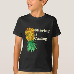 Updown Pineaple Sharing Kümmern Funny Swinger T-Shirt