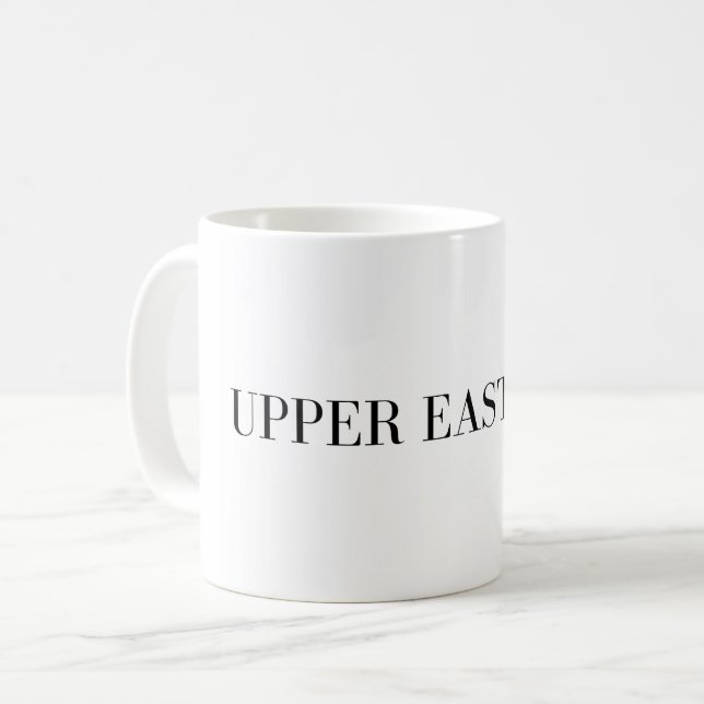 Upper East Side Tasse | NYC Manhattan Typografie (Vorderseite Links)