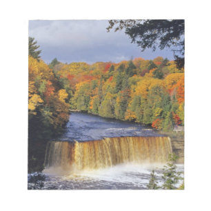 Upper Tahquamenon Falls in UP Michigan im Herbst Notizblock