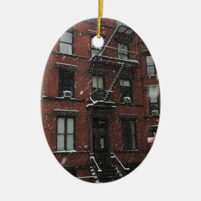 Upper West Side Brownstone Fire Escape NYC Schnee Keramik Ornament (Vorne)