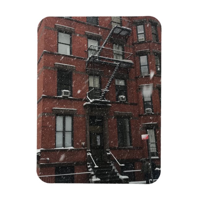 Upper West Side Brownstone Fire Escape NYC Schnee Magnet (Vertikal)