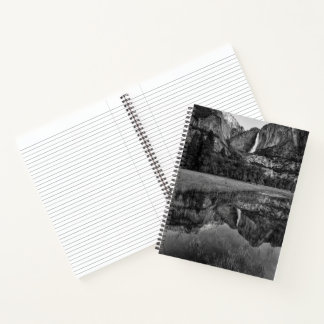 Upper Yosemite Falls Landschaftlich Notizbuch