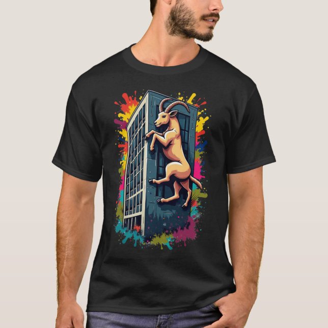 Urban Aries Zodiac Design - Bold Ram Climbing City T-Shirt (Vorderseite)