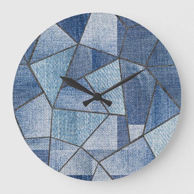 Urban Denim: gestörtes Patchwork-Design Große Wanduhr (Vorderseite)