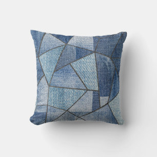 Urban Denim: gestörtes Patchwork-Design Kissen