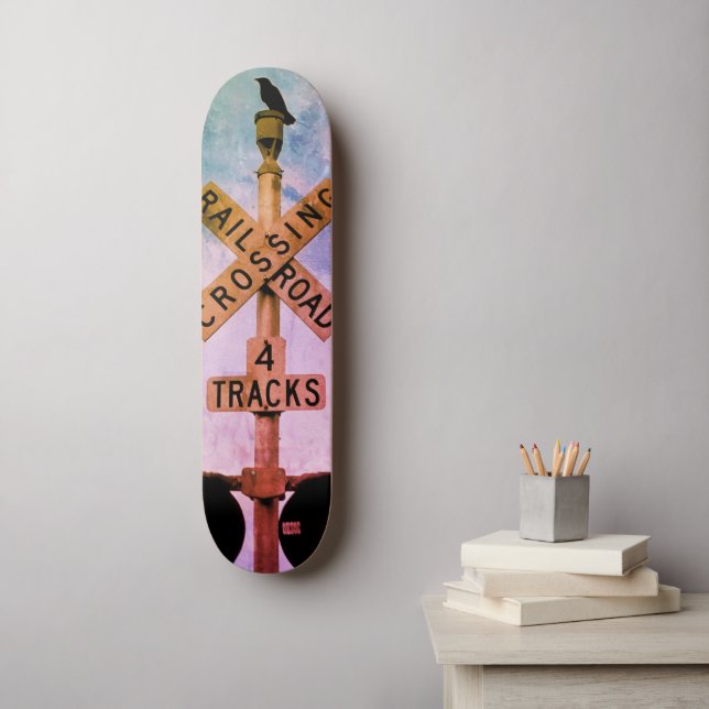 Urban Rustic Cityscape Waiting 2 Skateboard (Wandkunst)