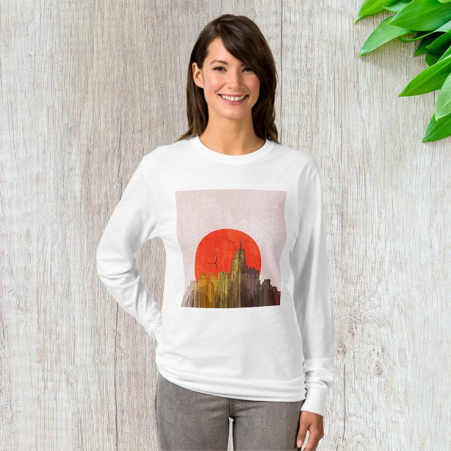 Urban Skyline mit Red Sun Grunge City T-Shirt (Von Creator hochgeladen)