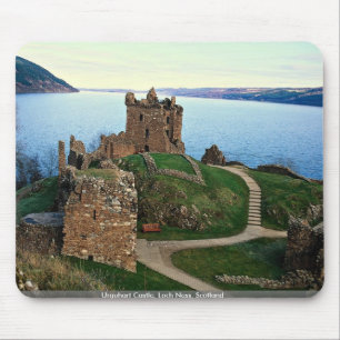 Urquhart Schloss, Loch Ness, Schottland Mousepad