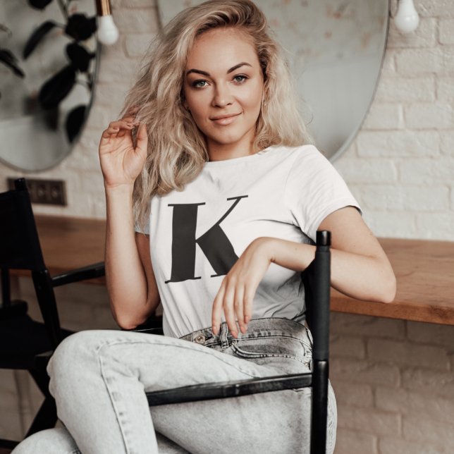 Urschrift | Monogram Modern Stylish Trendy T-Shirt (Von Creator hochgeladen)