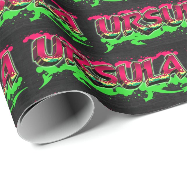 Ursula Vorname Name Graffiti red green Geschenkpapier (Rolleneckpunkt)