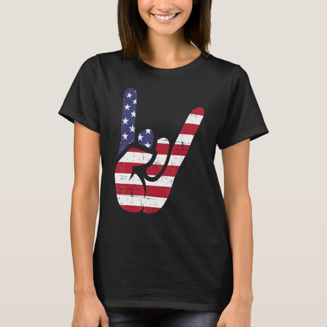 US American Flag and Patriotic Rock Sign of Hand T-Shirt (Vorderseite)
