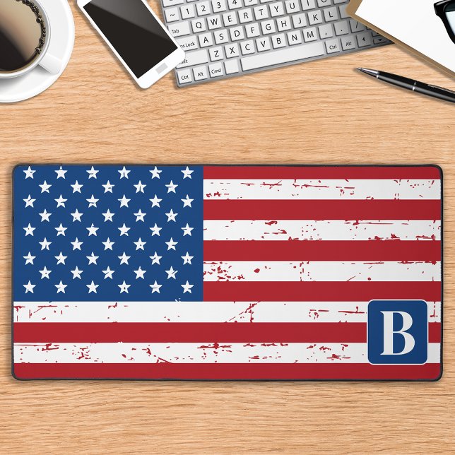 US American Flag Personalisiert Monogram Military Schreibtischunterlage (Von Creator hochgeladen)