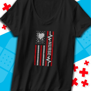 US-amerikanische Flagge Hero Herzkrankenaufwertung T-Shirt