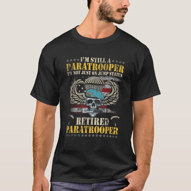 US Army Im Flugzeug Paratrooper Veteran USA Flag V T-Shirt (Vorderseite)