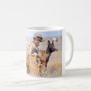 US BEKÄMPFUNG DER FRAUEN KAFFEETASSE