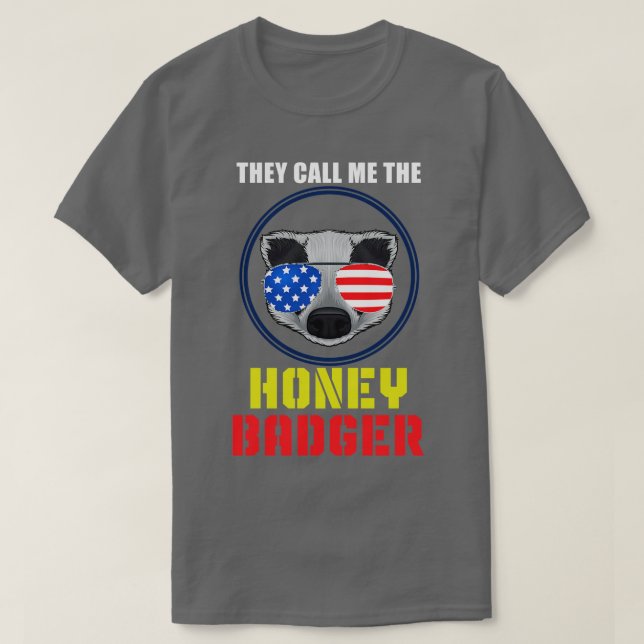 US Flag Honey Badger T-Shirt (Design vorne)