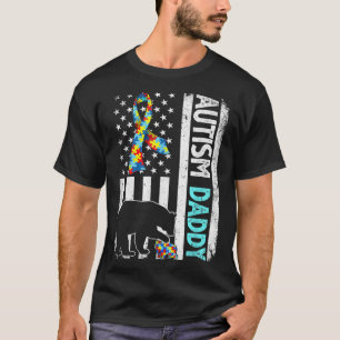 US-Flagge in Not Autismus Daddy Bär Autistisch T-Shirt