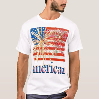 US-Flagge mit Feuerwerken T-Shirt