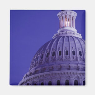 US-Hauptstadt in der Abenddämmerung mit Licht in K Magnet