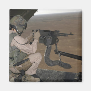 US-Marinetestzündung ein schweres Maschinengewehr Magnet