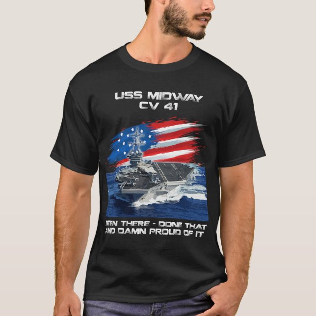 US Midway CV 41 Aircraft Carrier Veteran USA Flag T-Shirt (Vorderseite)