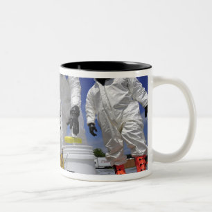 US-Soldaten vom 457. chemischen Bataillon Zweifarbige Tasse