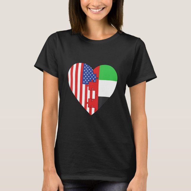 USA and Arab Emirates Flags Heart T-Shirt (Vorderseite)