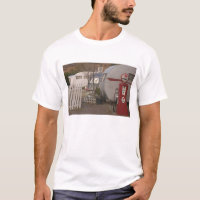 USA, Arizona, Bisbee: Schattiges Dell-Motel, alles
