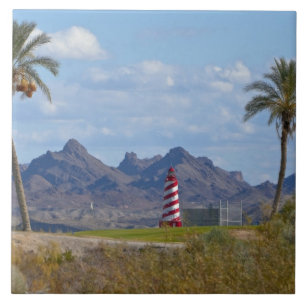 USA, Arizona, Lake Havasu City. Leuchtturm Fliese