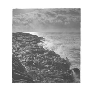  USA. Bei Sonnenaufgang fließt die geschmolzene L Notizblock