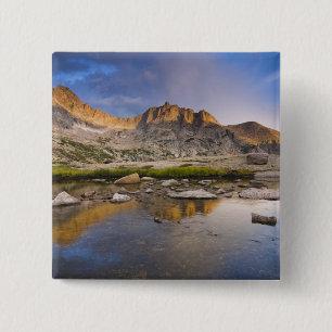 USA, Colorado, Rocky Mountain NP. Sturmwolken Button