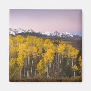 USA, Colorado, Rocky Mountains.  Morgendämmerung i Magnet