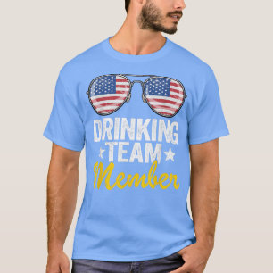 USA Drinking Team Mitglied Amerikanisches Flag 4. T-Shirt