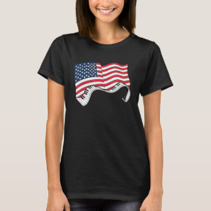 Usa Flag Keyboard Patriotic Pianist Classic Musi T-Shirt