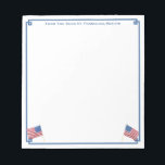 USA Flag Patriotic American Personalisiert Notizblock<br><div class="desc">Ein stilvolles Notizblock, das Sie mit Ihrem eigenen Text, einschließlich eines Namens, personalisieren können. Das Design verfügt über eine griechische Eckleiste mit Aquarellbildern der US-Flagge (diese wurden ursprünglich von mir handgemalt, bevor sie in digitale Form gescannt wurden). . Sie können die Farbe des Randes ändern (derzeit ein Mittelblau), indem Sie...</div>