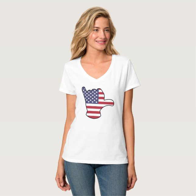 USA-Flagge Shaka-Zeichen T-Shirt (Vorderseite Vollansicht)
