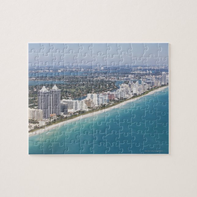 USA, Florida, Miami, Stadtbild mit Strand Puzzle (Horizontal)