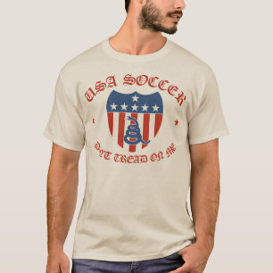 USA-Fußball tritt nicht auf mir T - Shirt