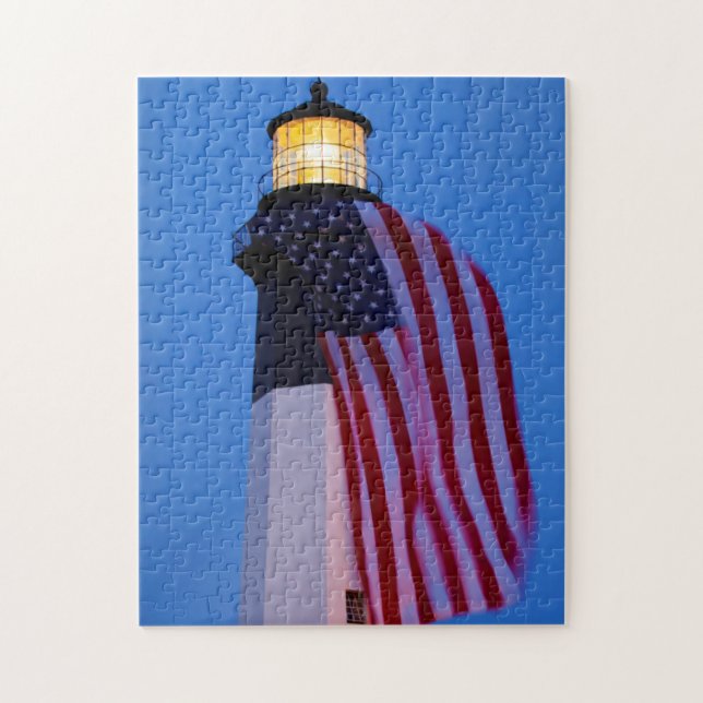USA, Georgia, Tybee Insel, Flagge, die 2 fliegt Puzzle (Vertikal)