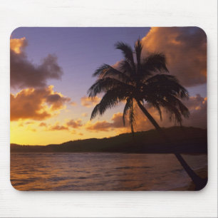 USA, Hawaii, Kauai, farbiger Sonnenaufgang in eine Mousepad