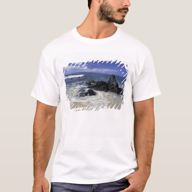 USA, Hawaii, Maui, Maui, Makena Beach, Surf on T-Shirt (Vorderseite)