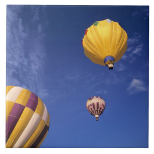 USA, Idaho, Teton Valley. Heißluftballons Fliese