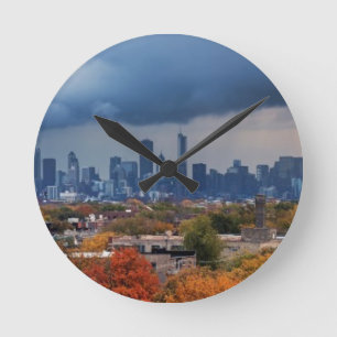 USA, Illinois, Chicago, Stadtbild Runde Wanduhr