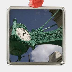 USA, Illinois, Chicago: The Loop: North State Silbernes Ornament