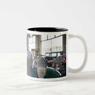 USA, Indiana, kastanienbraun: Kastanienbraun, Zweifarbige Tasse