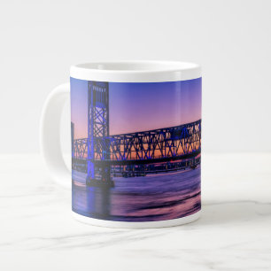 USA, Jacksonville, Florida Jumbo-Tasse