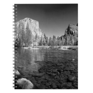 USA, Kalifornien. Blick auf Yosemite Valley Notizblock